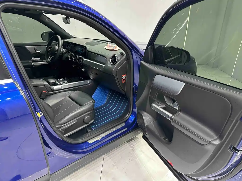 Mercedes-Benz GLB 2020 — фото 19