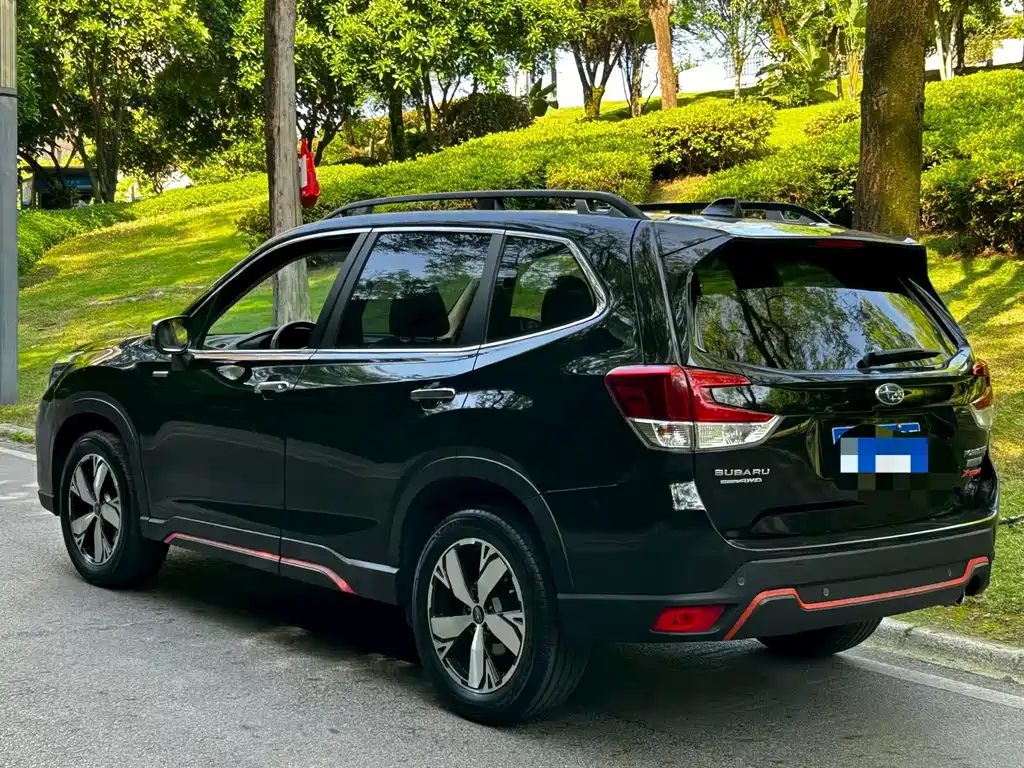 Subaru Forester 2019 — фото 6