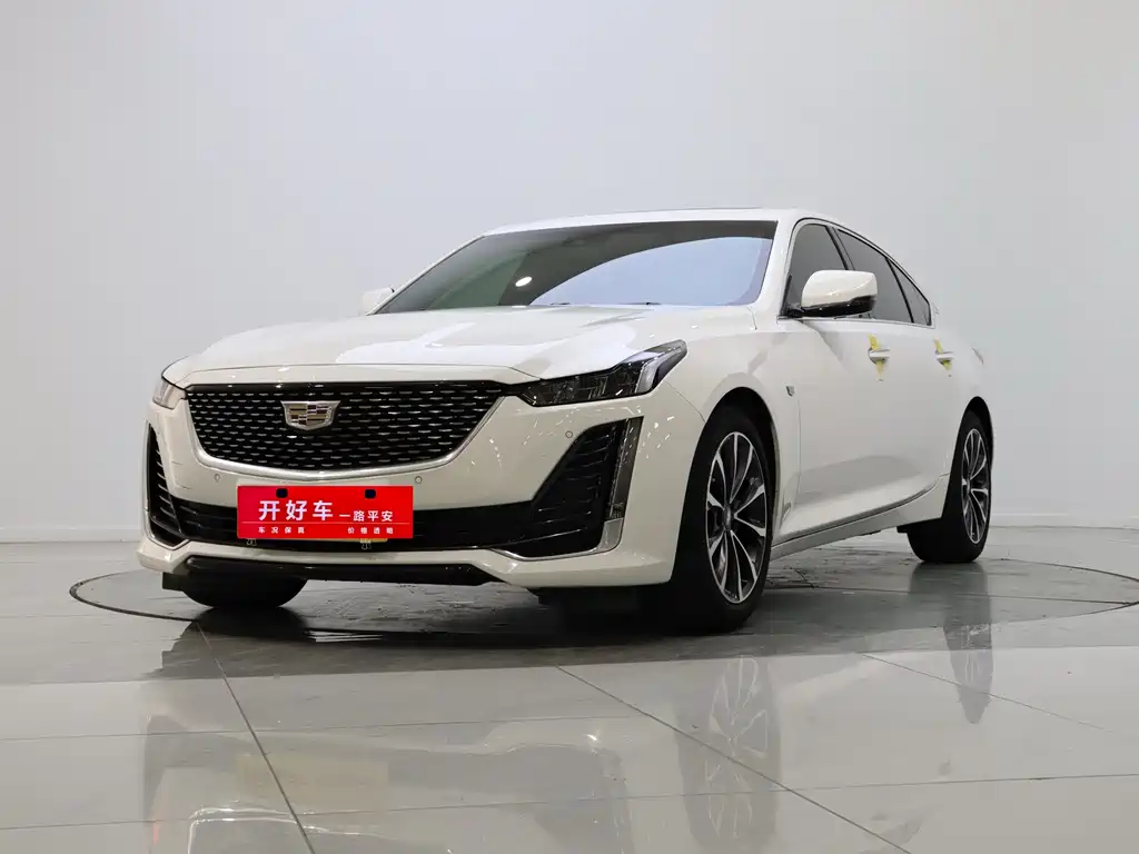 Cadillac CT5 2023 — фото 1