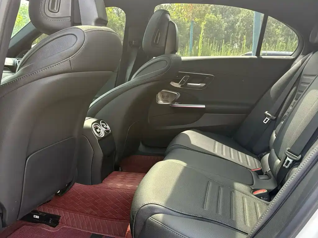 Mercedes-Benz C-Class 2026