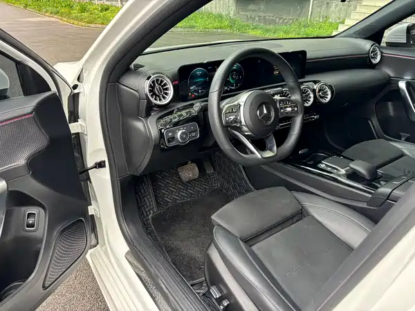 Mercedes-Benz A-Class 2022
