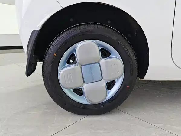 Geely Galaxy Panda 2025