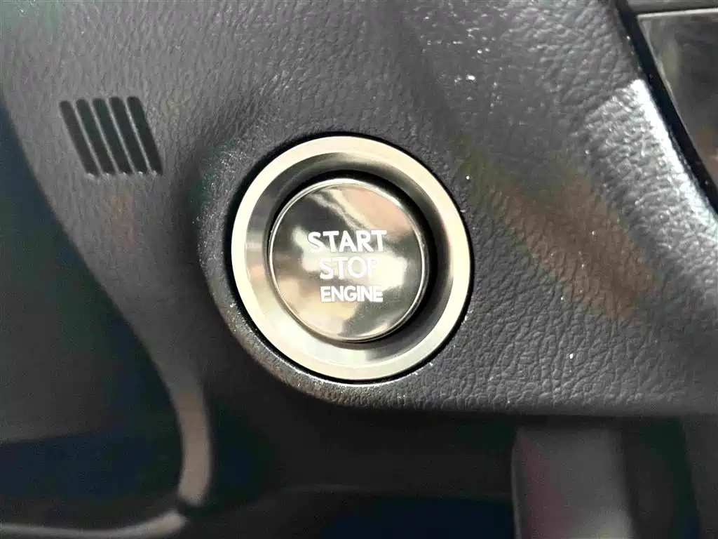 Lexus RX 2022 — фото 15