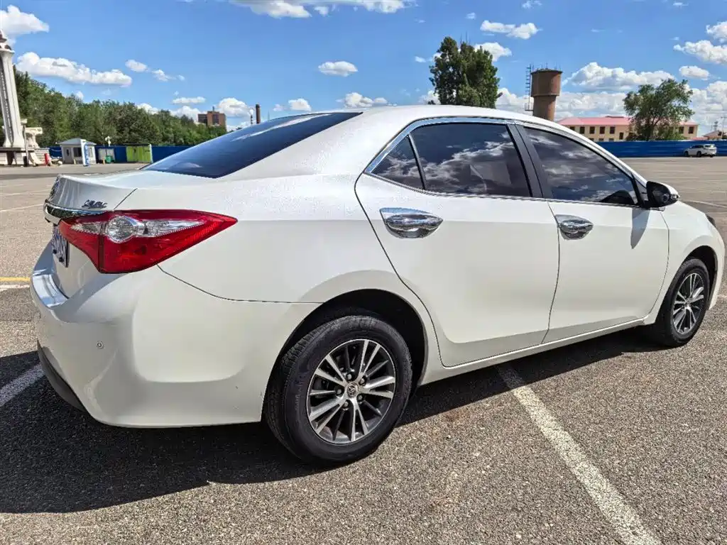 Toyota Levin 2015 — фото 9