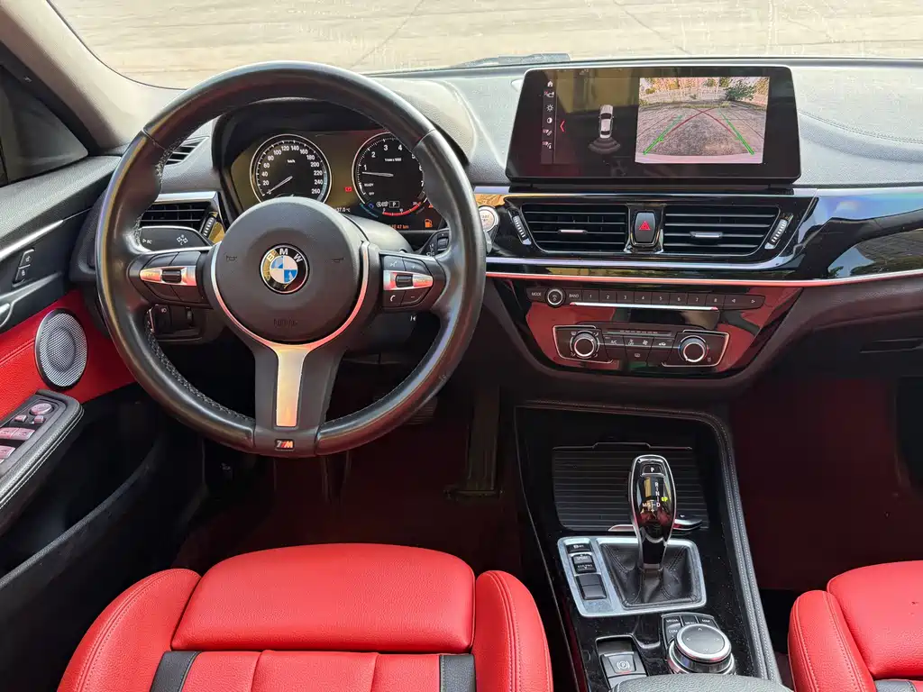 BMW 1 Series 2023 — фото 13