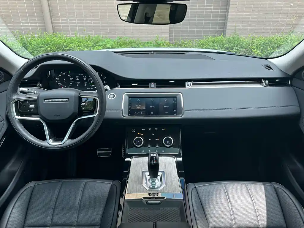 Land Rover Evoque PHEV 2023 — фото 9