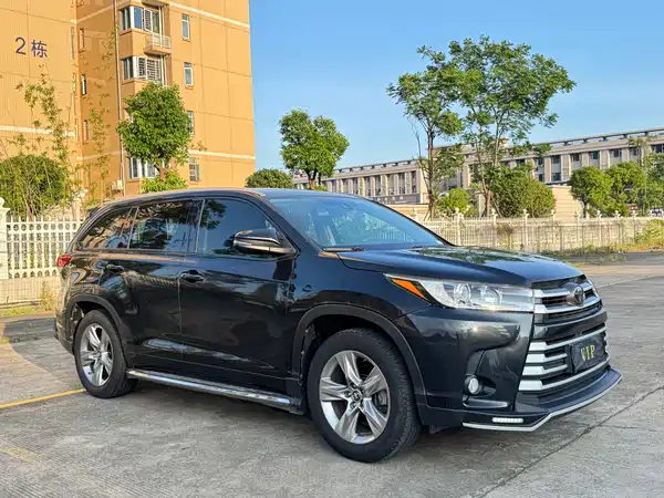 Toyota Highlander 2019