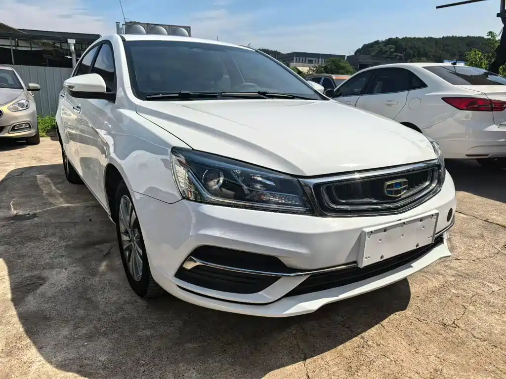 Geely Emgrand 2018