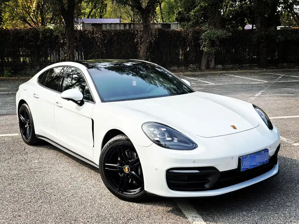 Porsche Panamera 2023 — фото 12
