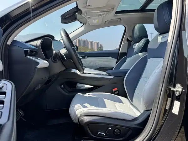 Geely Xingrui 2021