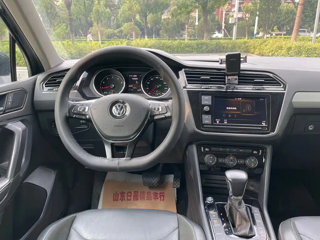Volkswagen Tiguan L 2019 — фото 20