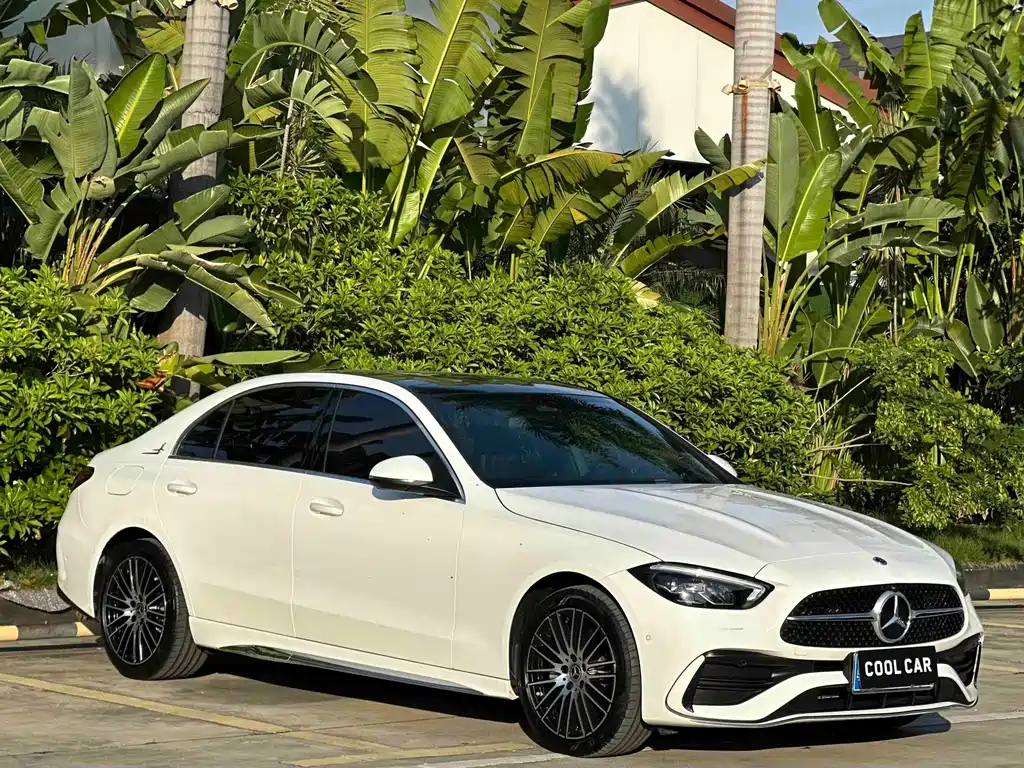Mercedes-Benz C-Class 2022 — фото 4