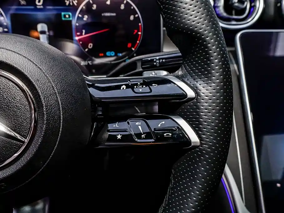 Mercedes-Benz C-Class 2022 — фото 14