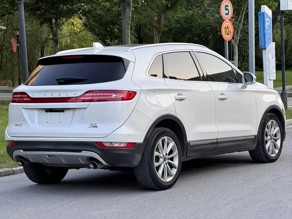 Lincoln MKC 2017 — фото 4