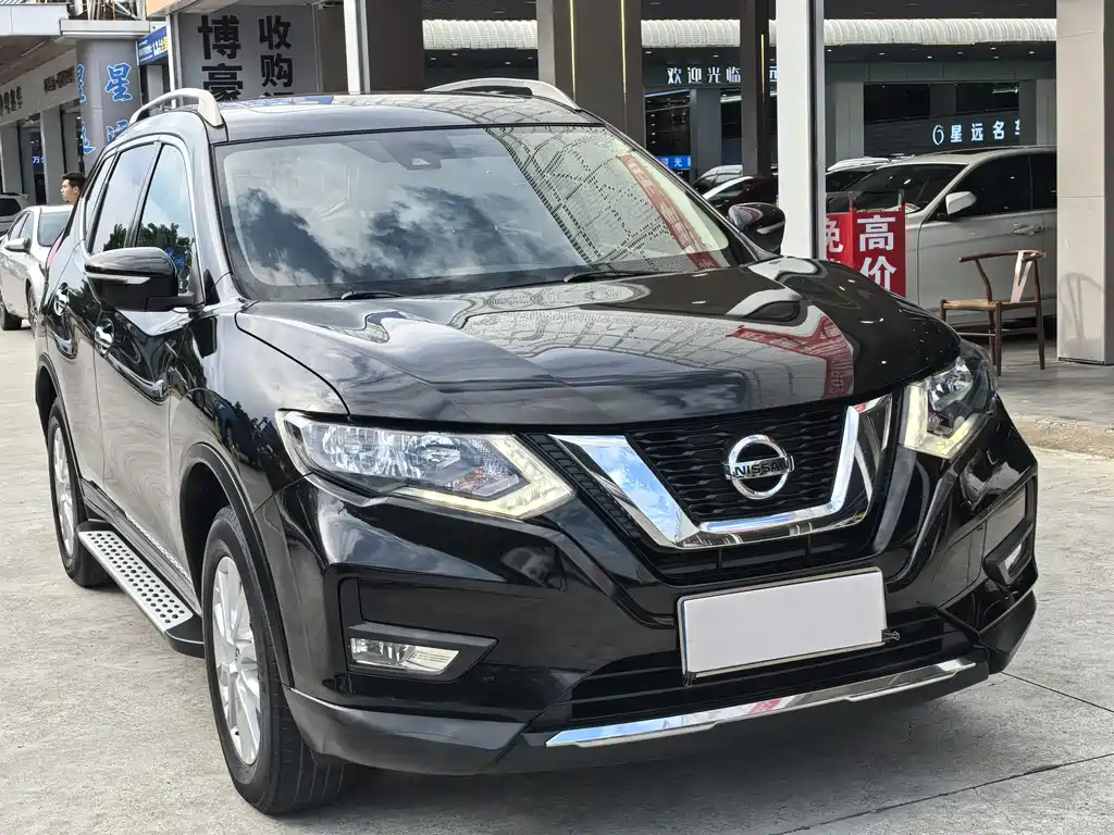 Nissan X-Trail 2018 — фото 3