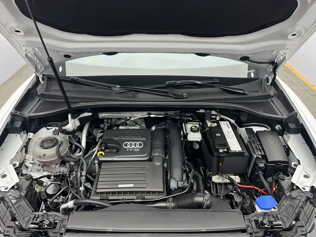 Audi Q3 2021 — фото 18
