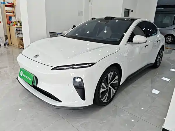 NIO ET5 2023