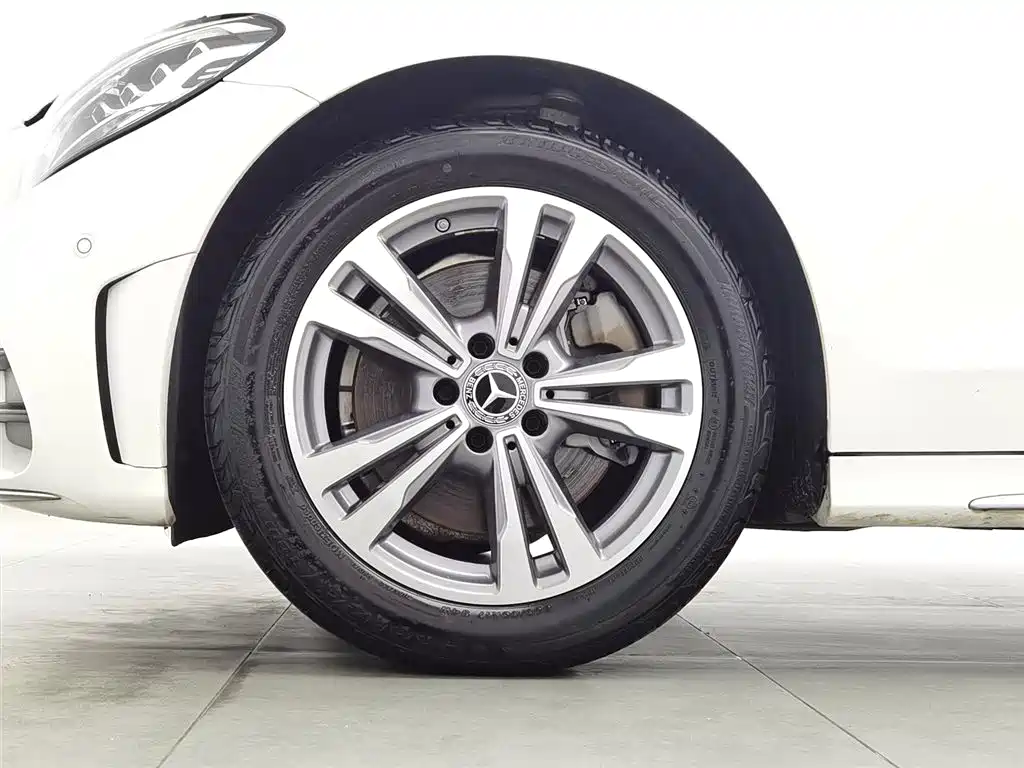 Mercedes-Benz C-Class 2020 — фото 17
