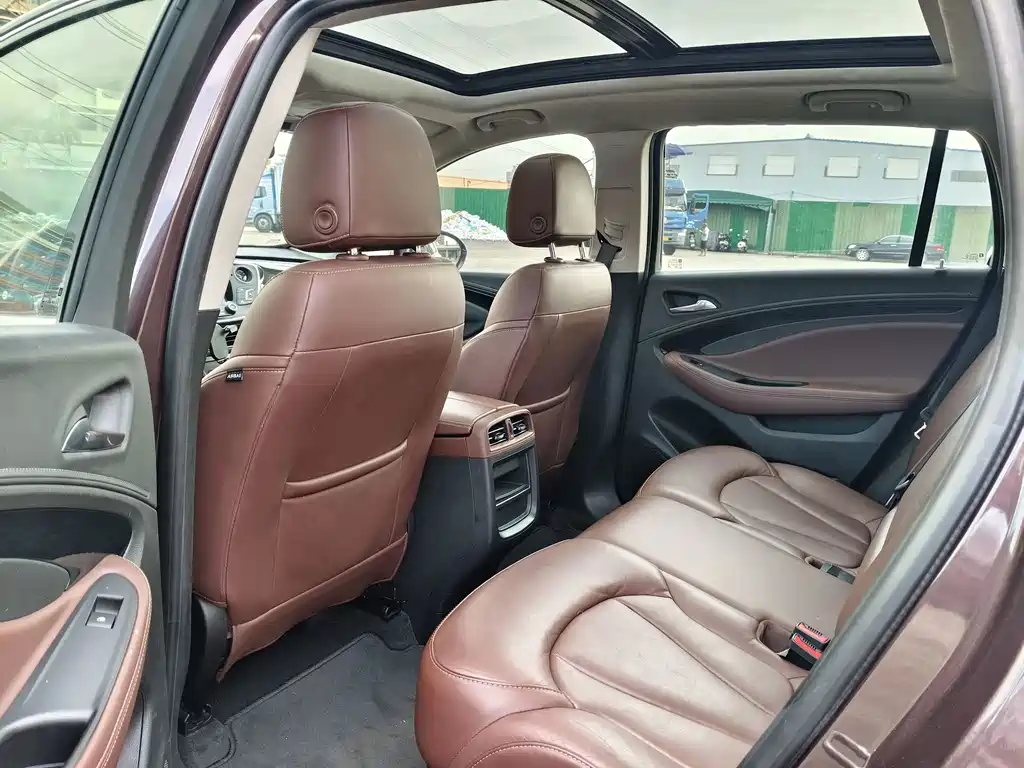 Buick Envision Plus 2018 — фото 10