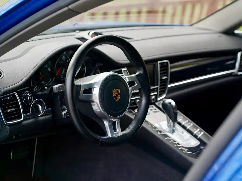 Porsche Panamera 2016 — фото 7