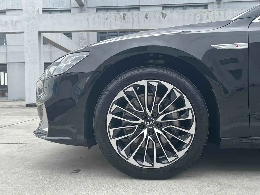 Audi A7L 2026 — фото 4