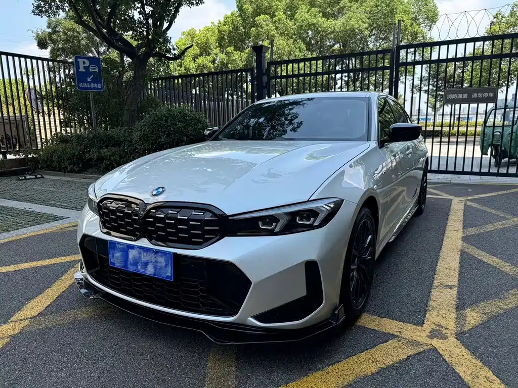 BMW 3 Series 2023