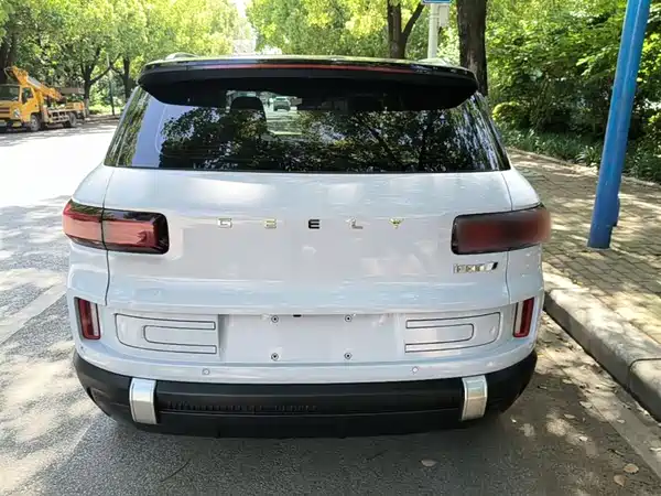 Geely ICON 2023