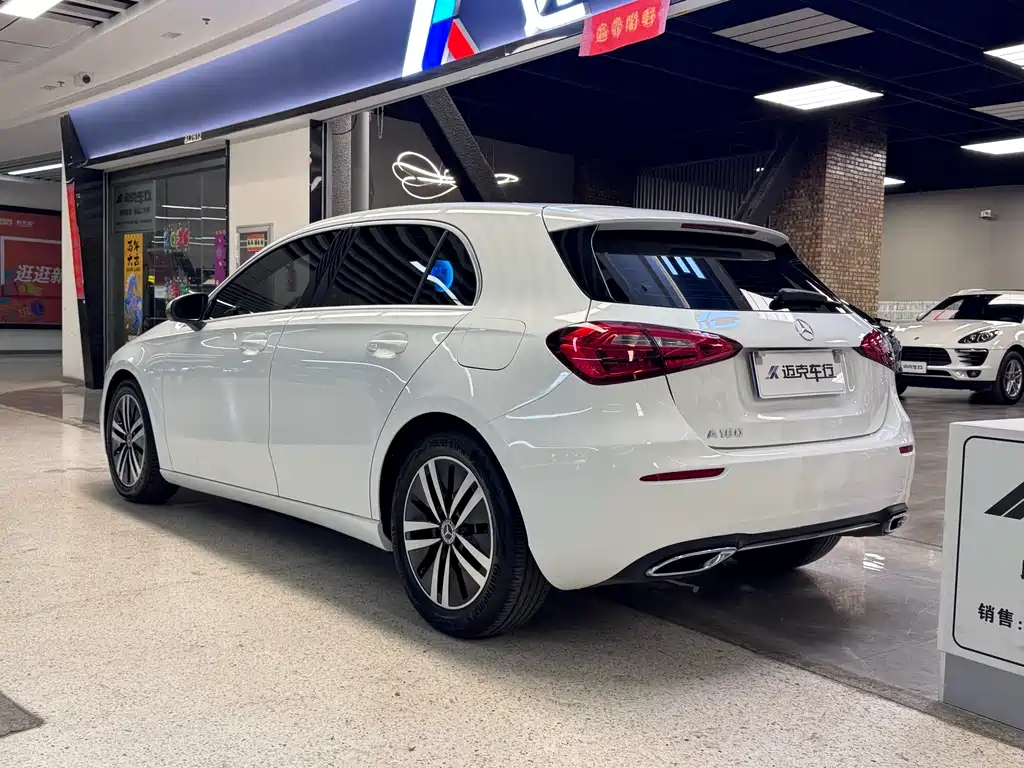 Mercedes-Benz A-Class 2020 — фото 7