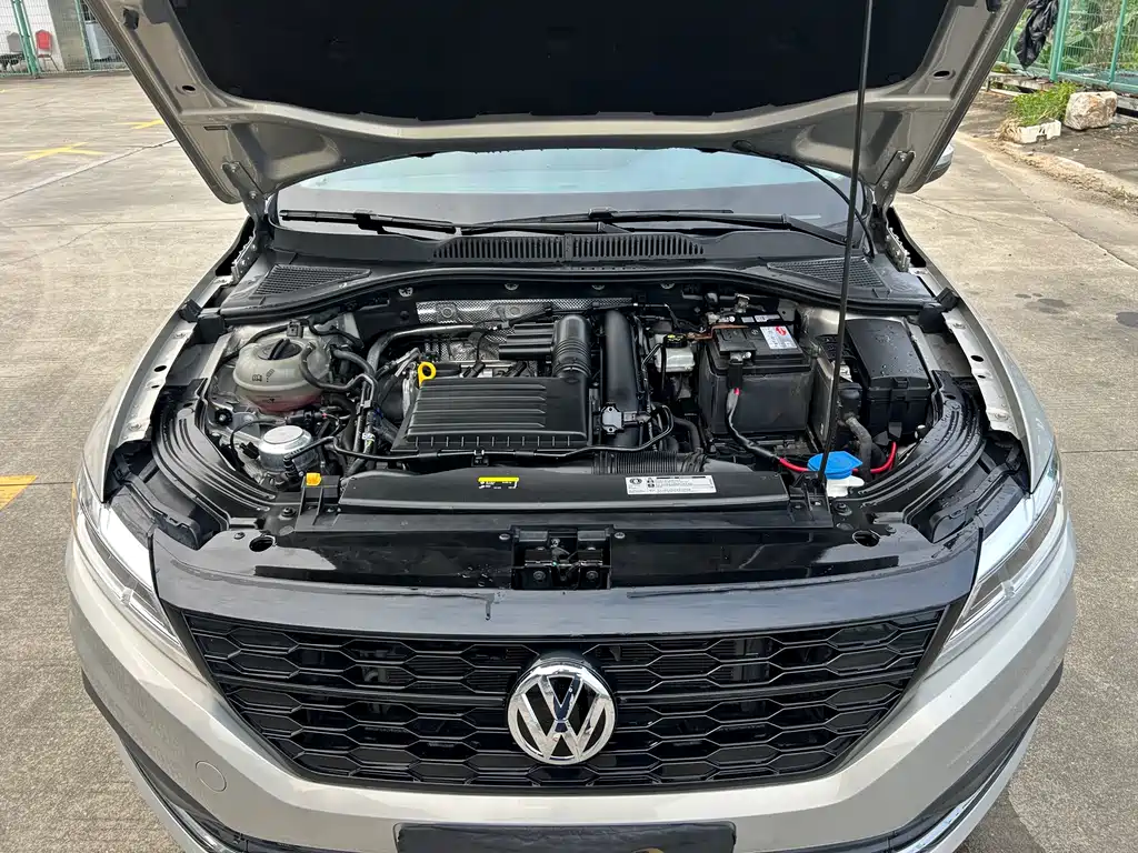 Volkswagen Lavida 2019 — фото 16