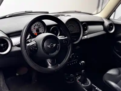 MINI MINI 2012
