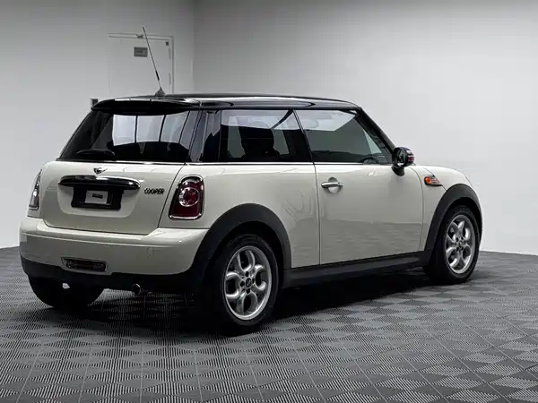MINI 2012