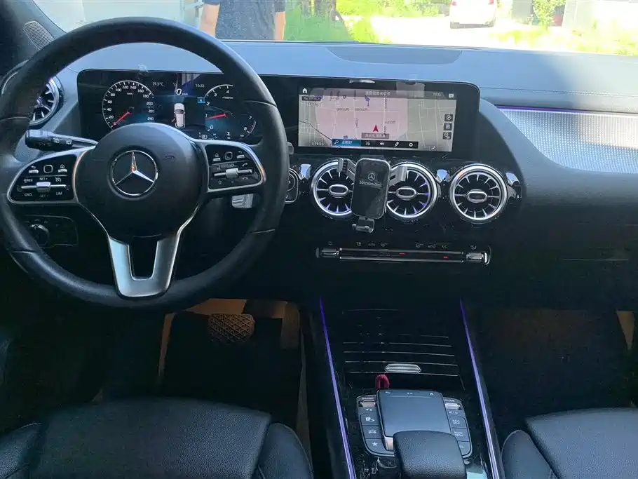 Mercedes-Benz GLA 2021 — фото 16