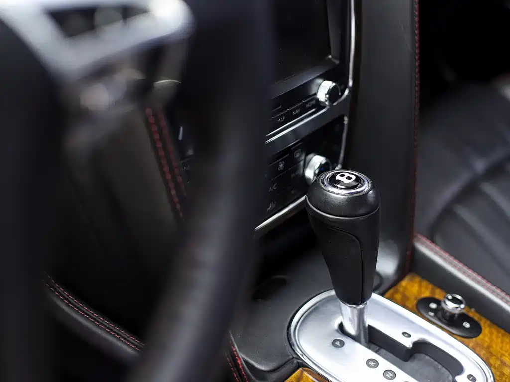 Bentley Continental 2013 — фото 12