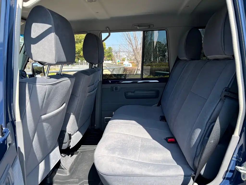 Toyota Land Cruiser 2019 — фото 14