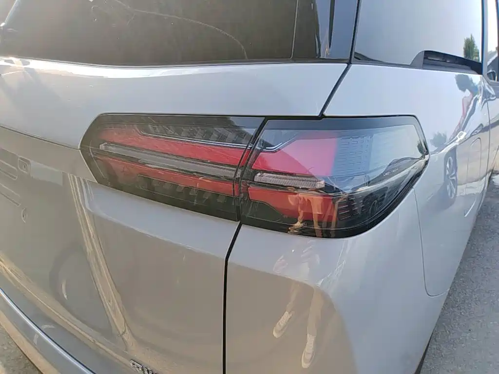 Wuling Starlight 730 New Energy 2025 — фото 8