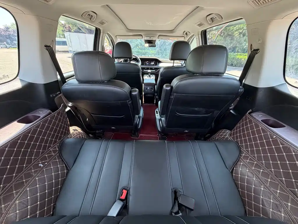 GAC Motor Trumpchi M6 2021 — фото 17