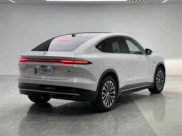 NIO EC6 2025