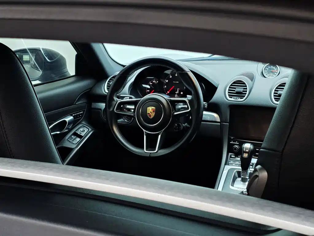 Porsche 718 2017 — фото 13