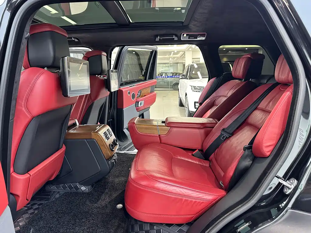 Land Rover Range Rover 2018 — фото 14