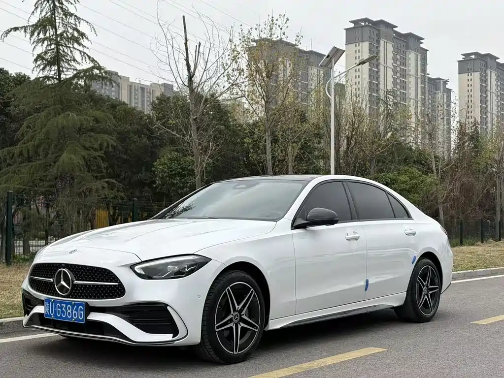 Mercedes-Benz C-Class 2023 — фото 1