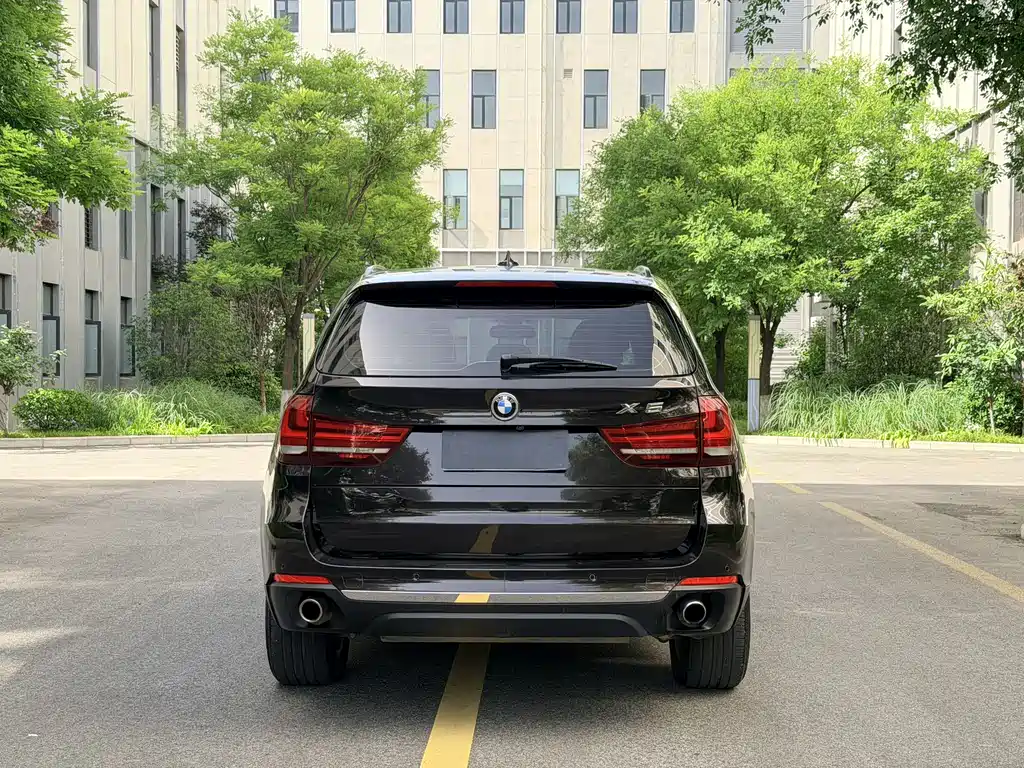 BMW X5 2015 — фото 8