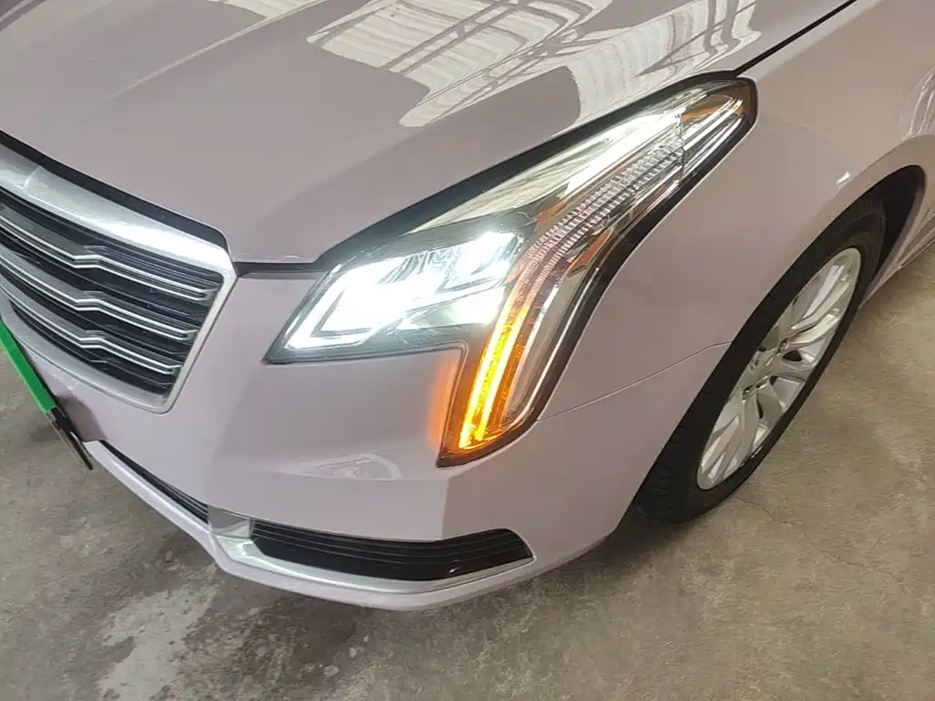 Cadillac XTS 2019 — фото 24