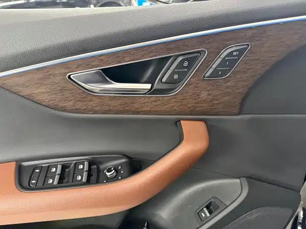 Audi Q7 2021