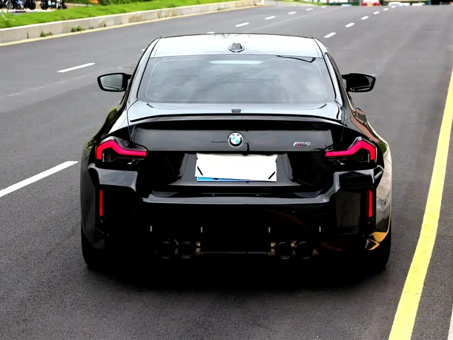 BMW M2 2025 — фото 15