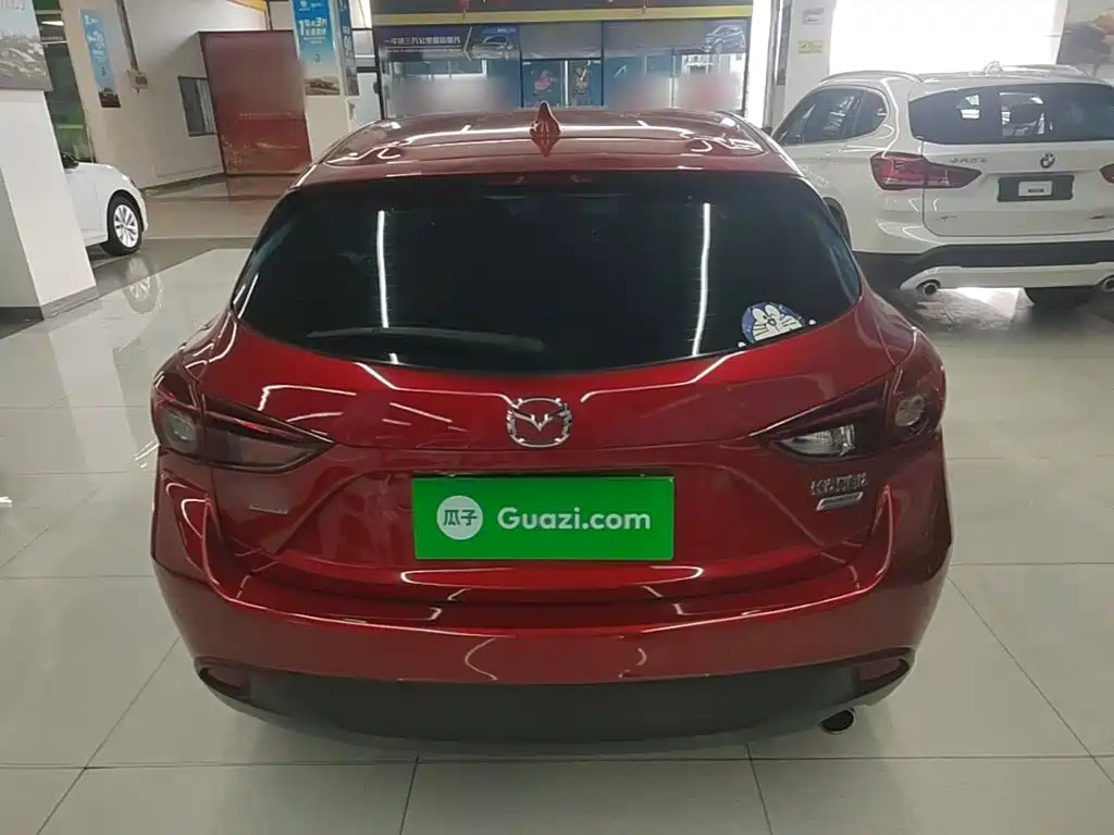 Mazda 3 Axela 2016 — фото 6
