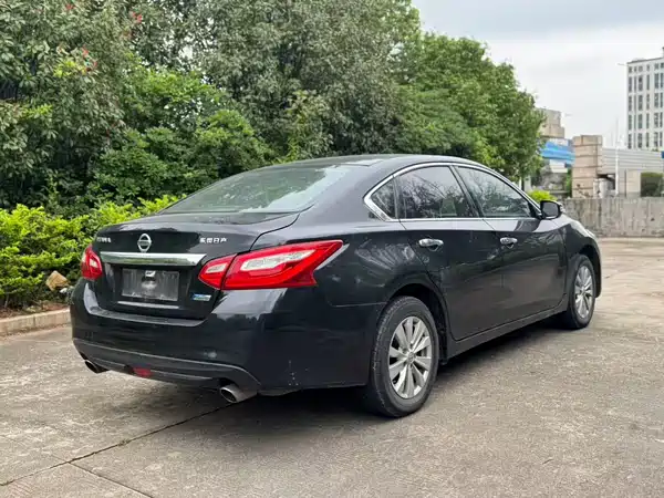 Nissan Teana 2018