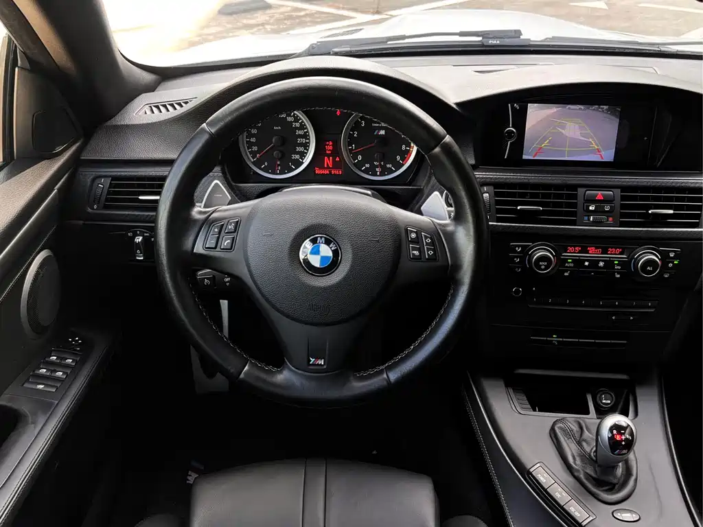 BMW M3 2012 — фото 18