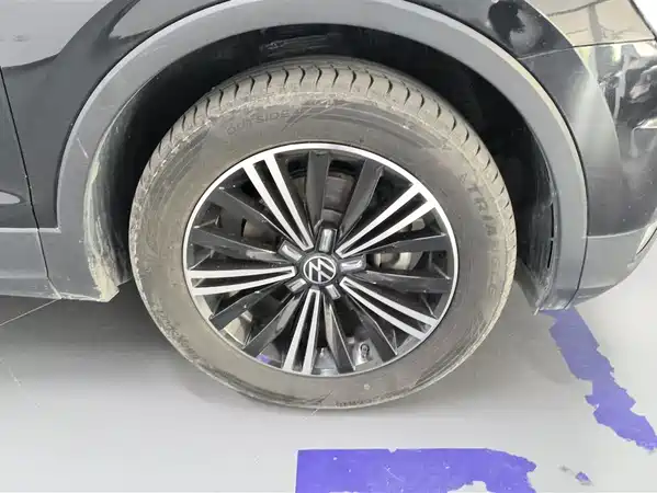 Volkswagen Tiguan L 2021