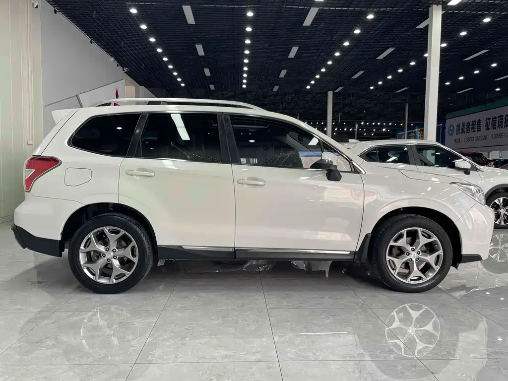 Subaru Forester 2016 — фото 9