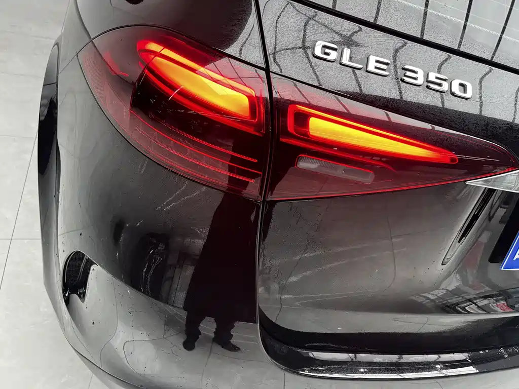 Mercedes-Benz GLE 2024 — фото 15